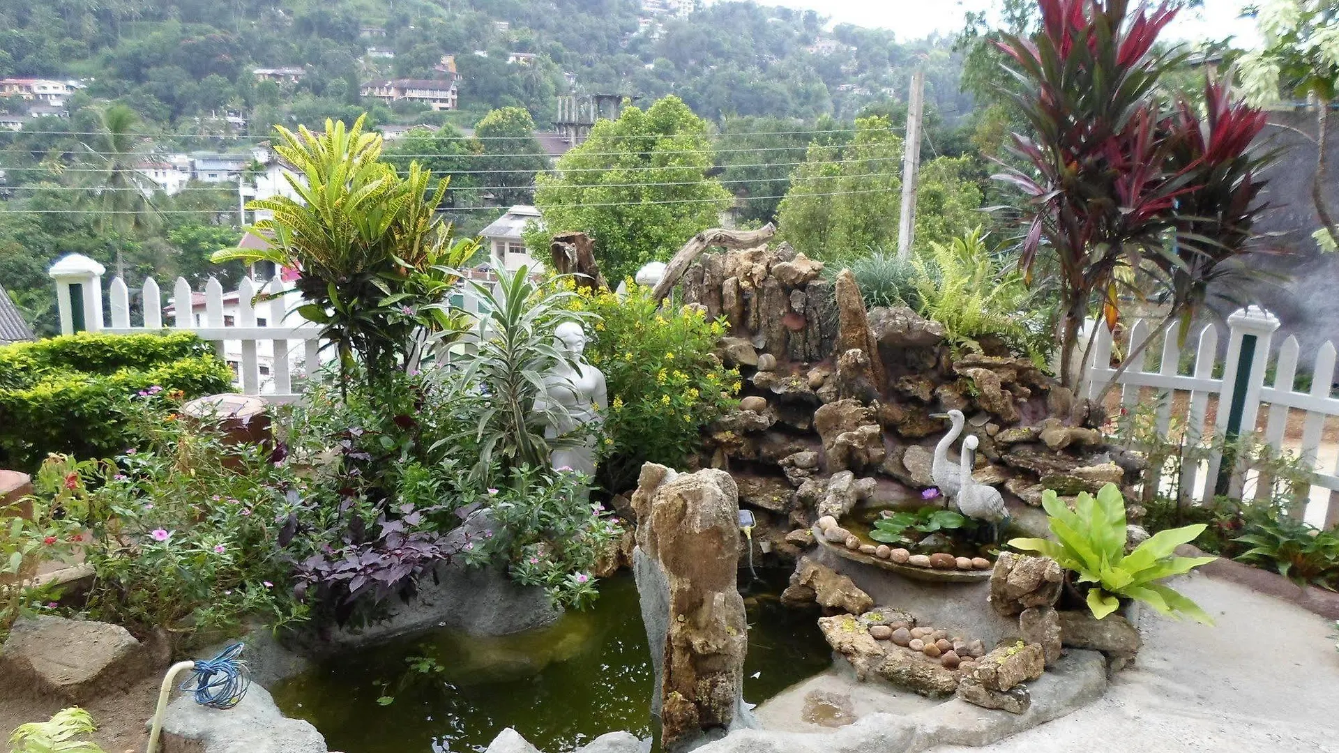 Kandy Hills Hotel