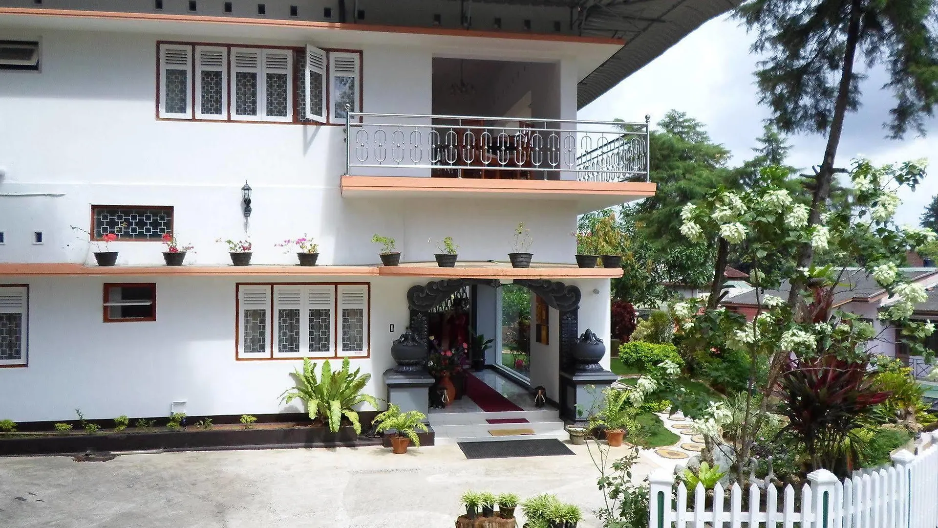**** Hotel Kandy Hills Sri Lanka