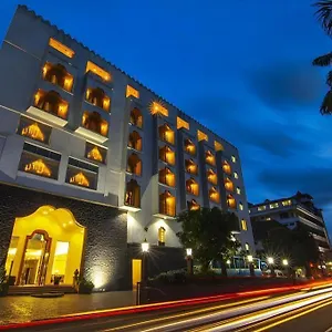 Royal Kandyan Hotel